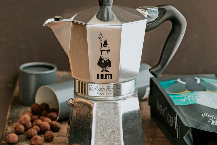 Bialetti Moka Express Maker